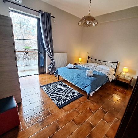 Horizon Apartment Athens Near To Acropolis, Sea & Subway מראה חיצוני תמונה
